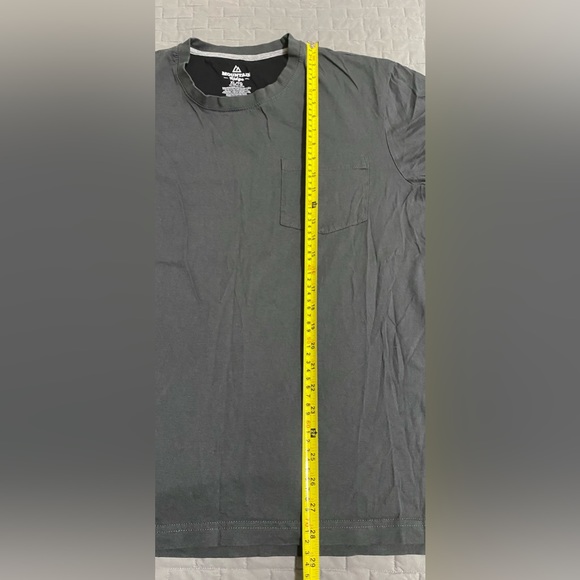 🔴2/$10 SALE🔴 Mountain Ridge Men’s T-shirt Size XL - Picture 4 of 4